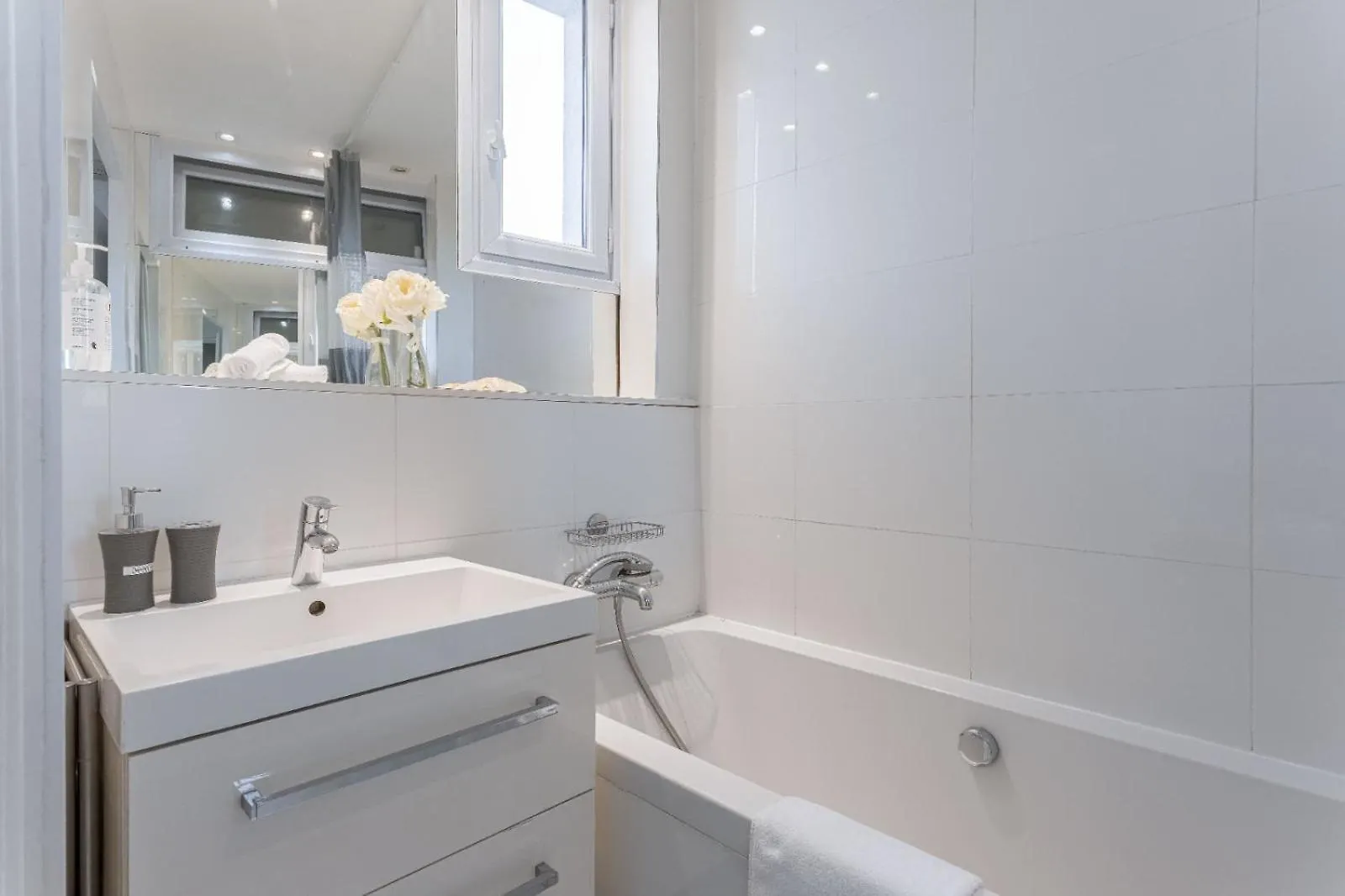 Apartment Duplex Jaures - 2 Chambres, Centre, Clim, 15Mn Du Palais&Plage Cannes France